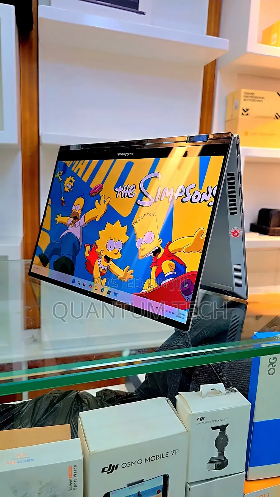 New Laptop Asus ZenBook Flip 14 UX461UN 16GB Intel Core I7 SSD 512GB