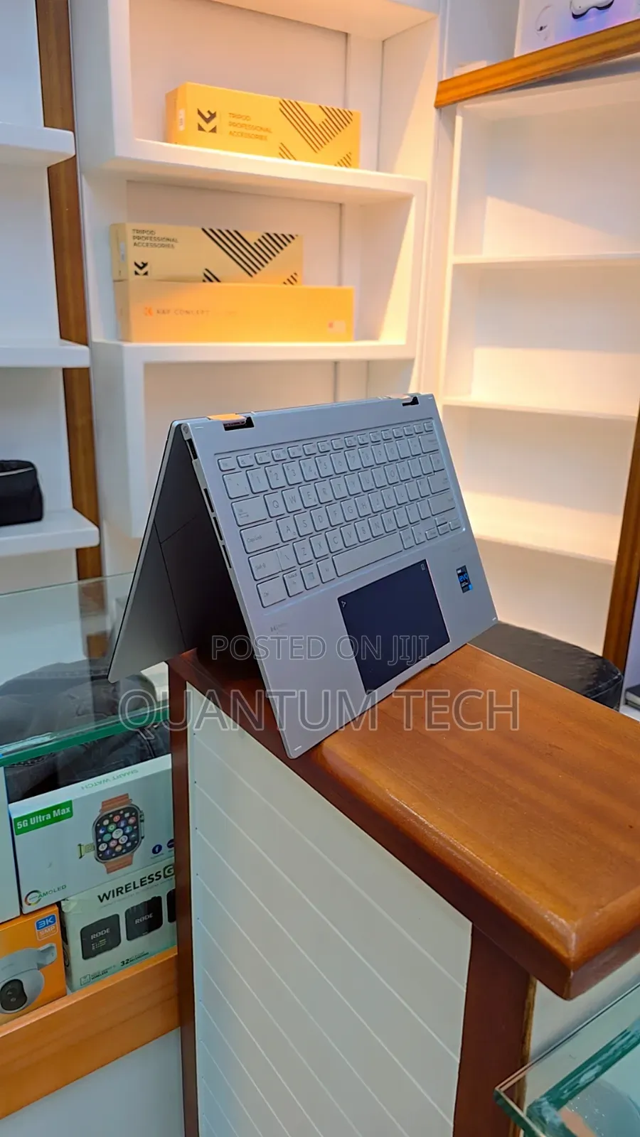 New Laptop Asus ZenBook Flip 14 UX461UN 16GB Intel Core I7 SSD 512GB