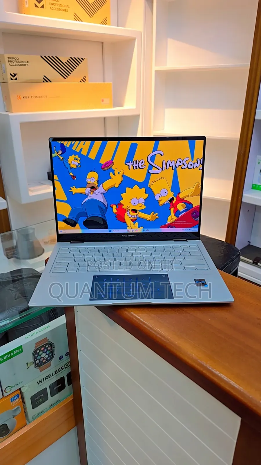 New Laptop Asus ZenBook Flip 14 UX461UN 16GB Intel Core I7 SSD 512GB