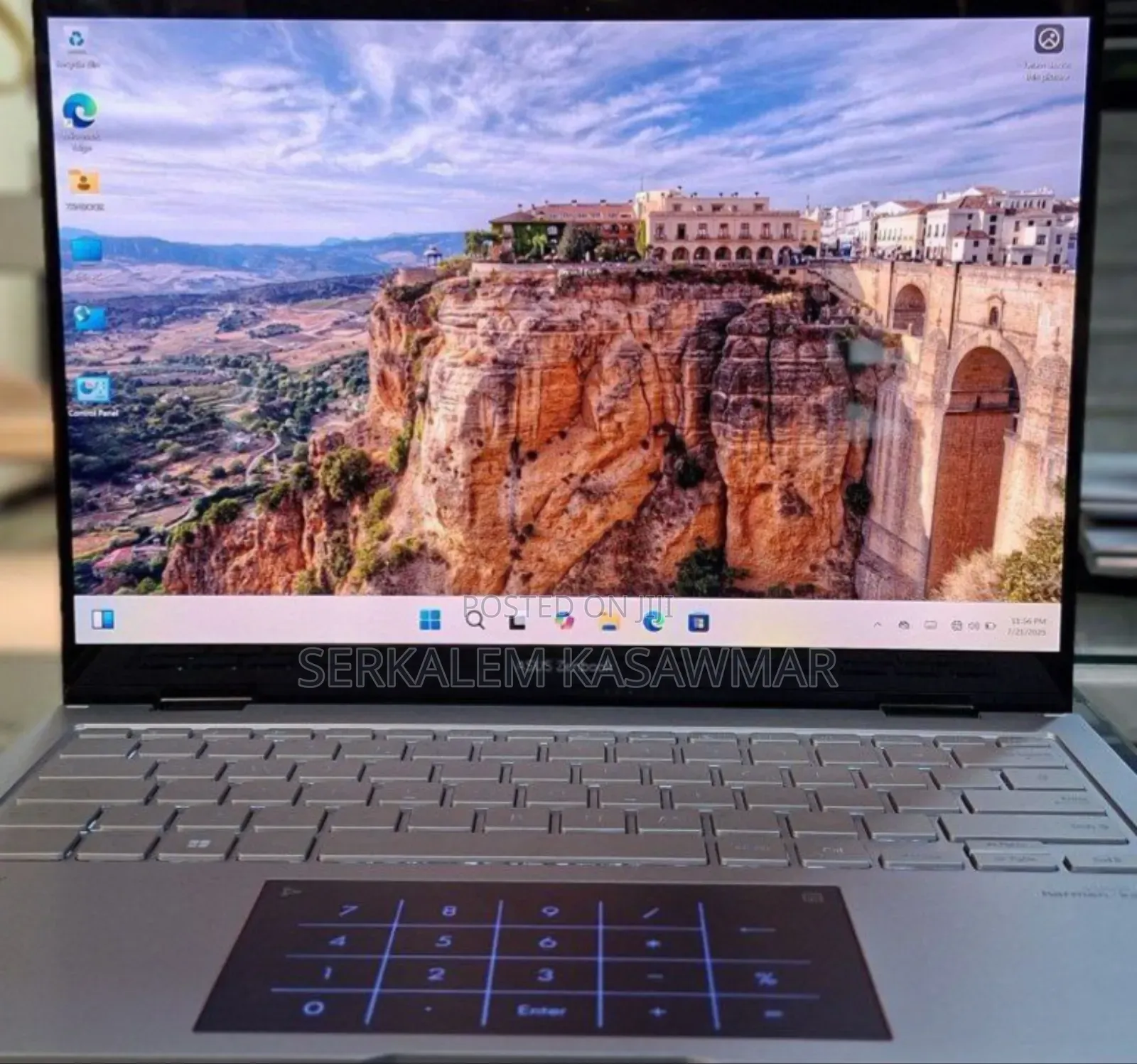 New Laptop Asus ZenBook UX303UA 16GB Intel Core I7 SSD 1T