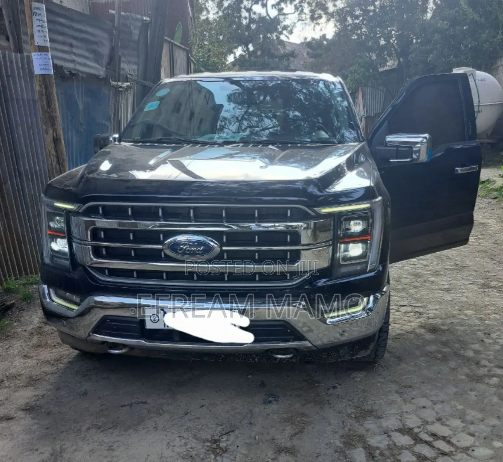 Ford F-150 2022 Black