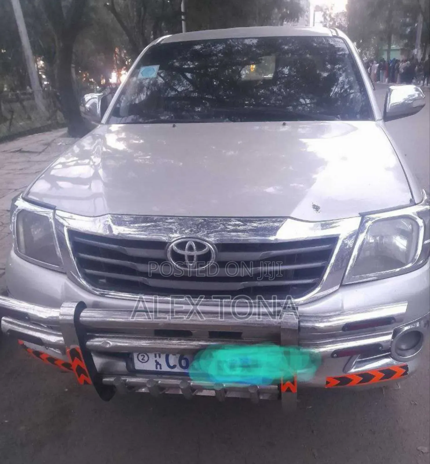 Toyota Hilux 2013 Gray