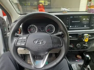 Hyundai I10 2023 Silver