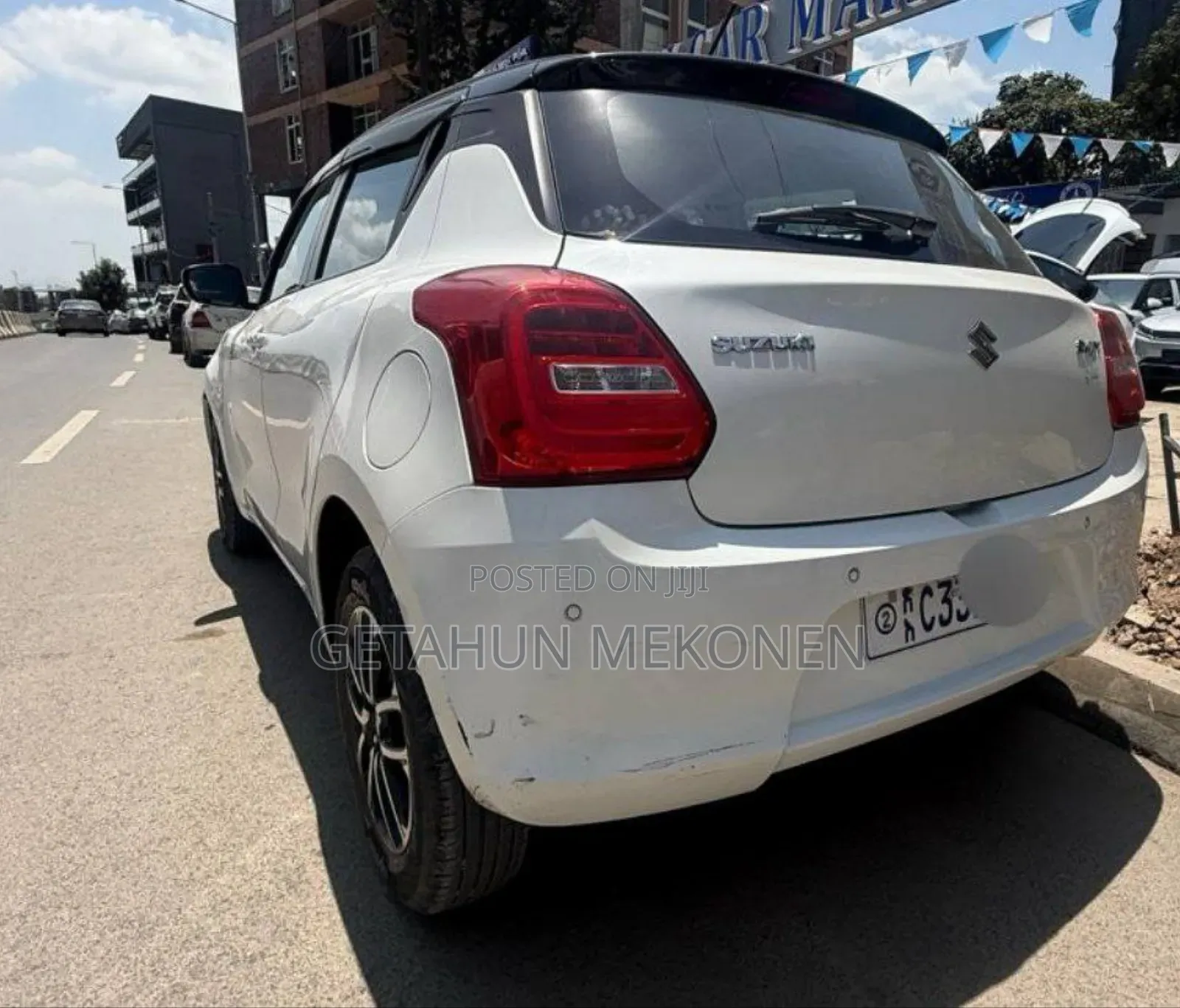 Suzuki Swift 2022 White