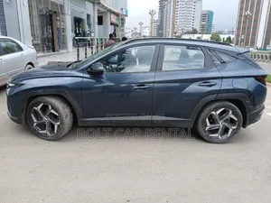 Photo - Tucson መኪኖች እንከራያለን! ይደውሉልን!