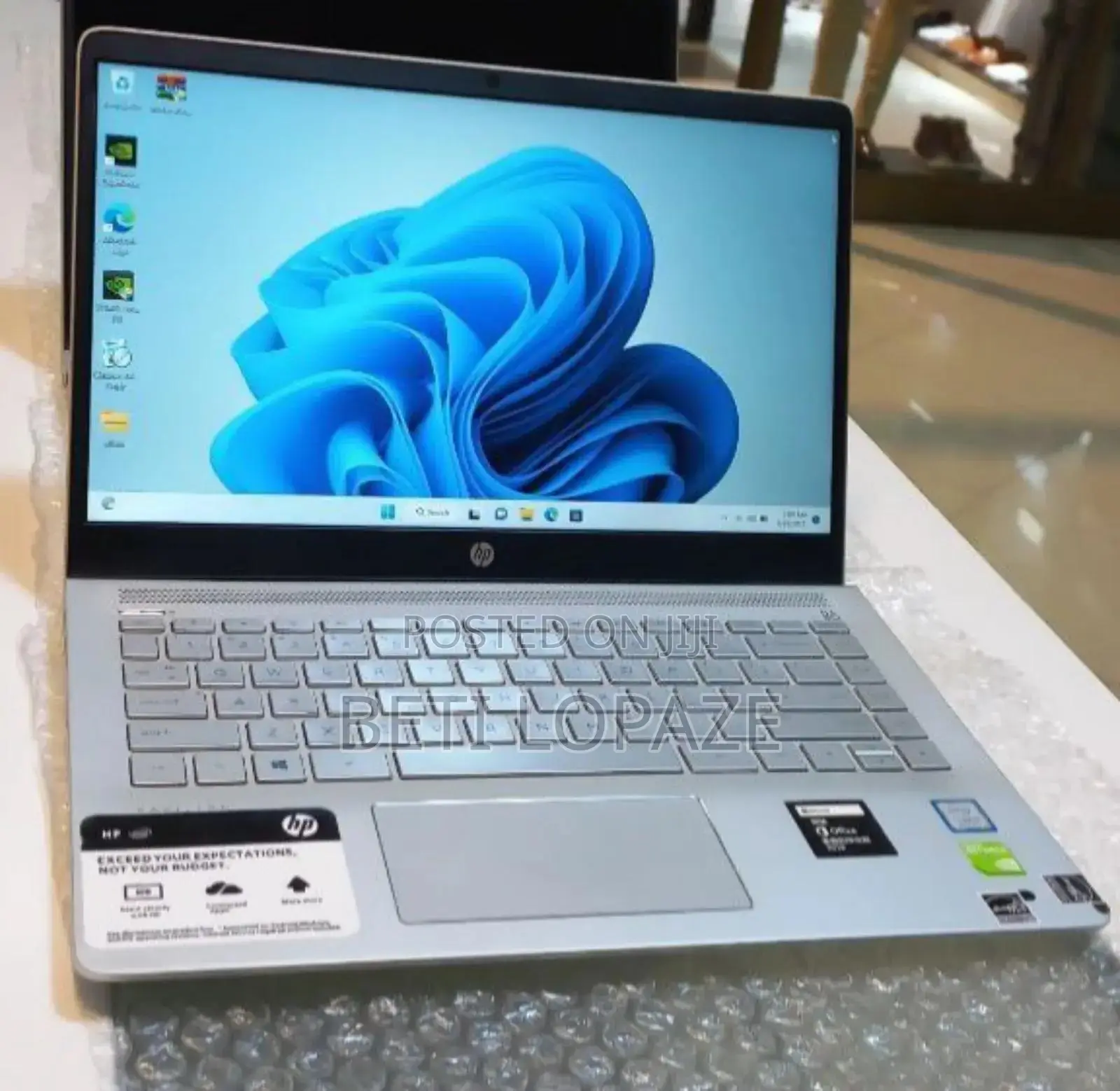 New Laptop HP Pavilion 15 8GB Intel Core I5 SSD 512GB