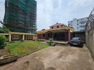 3bdrm Villa in Bole for rent