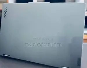 Photo - New Laptop Lenovo ThinkPad Yoga 8GB AMD Ryzen 7 SSD 512GB