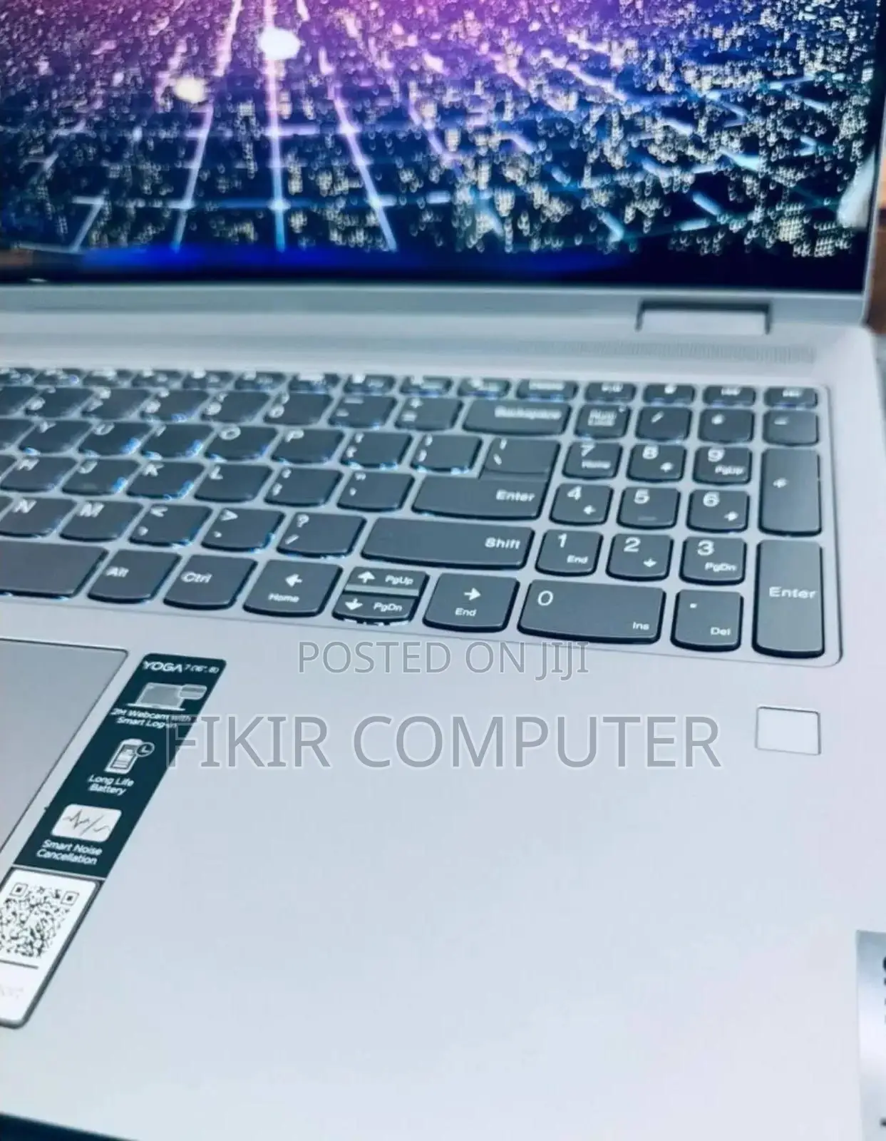 New Laptop Lenovo ThinkPad Yoga 8GB AMD Ryzen 7 SSD 512GB