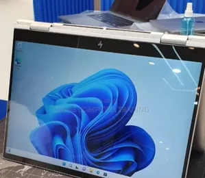 New Laptop HP Envy X360 16GB Intel Core I7 SSD 1T