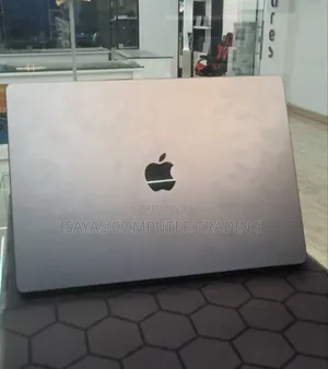 New Laptop Apple MacBook Pro 2024 M4 Max 16-Inch 32GB SSD 1T