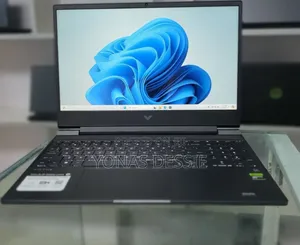 New Laptop HP Victus 15 16GB Intel Core I7 SSD 512GB
