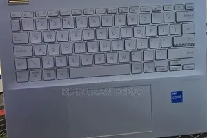 New Laptop Asus Vivobook 16 16GB Intel Core I7 SSD 512GB