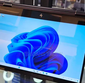 New Laptop HP Spectre X360 16GB Intel Core I7 SSD 512GB