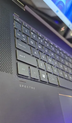 New Laptop HP Spectre X360 16GB Intel Core I7 SSD 512GB