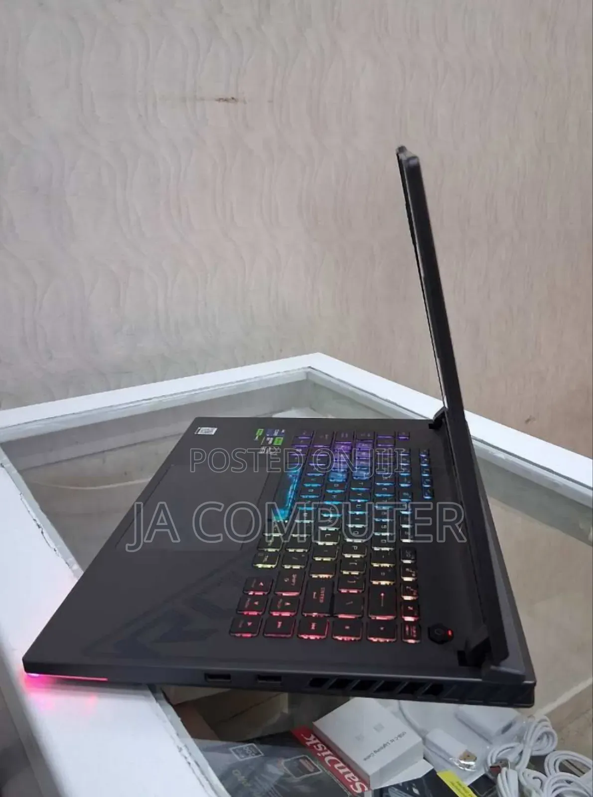 New Laptop Asus ROG Strix G15 16GB Intel Core I9 SSD 1T