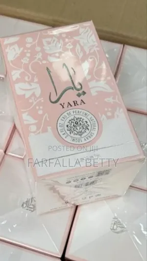 Yara Lattafa White Pink