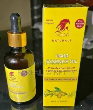 Photo - Noor Rosemary Hair Oil