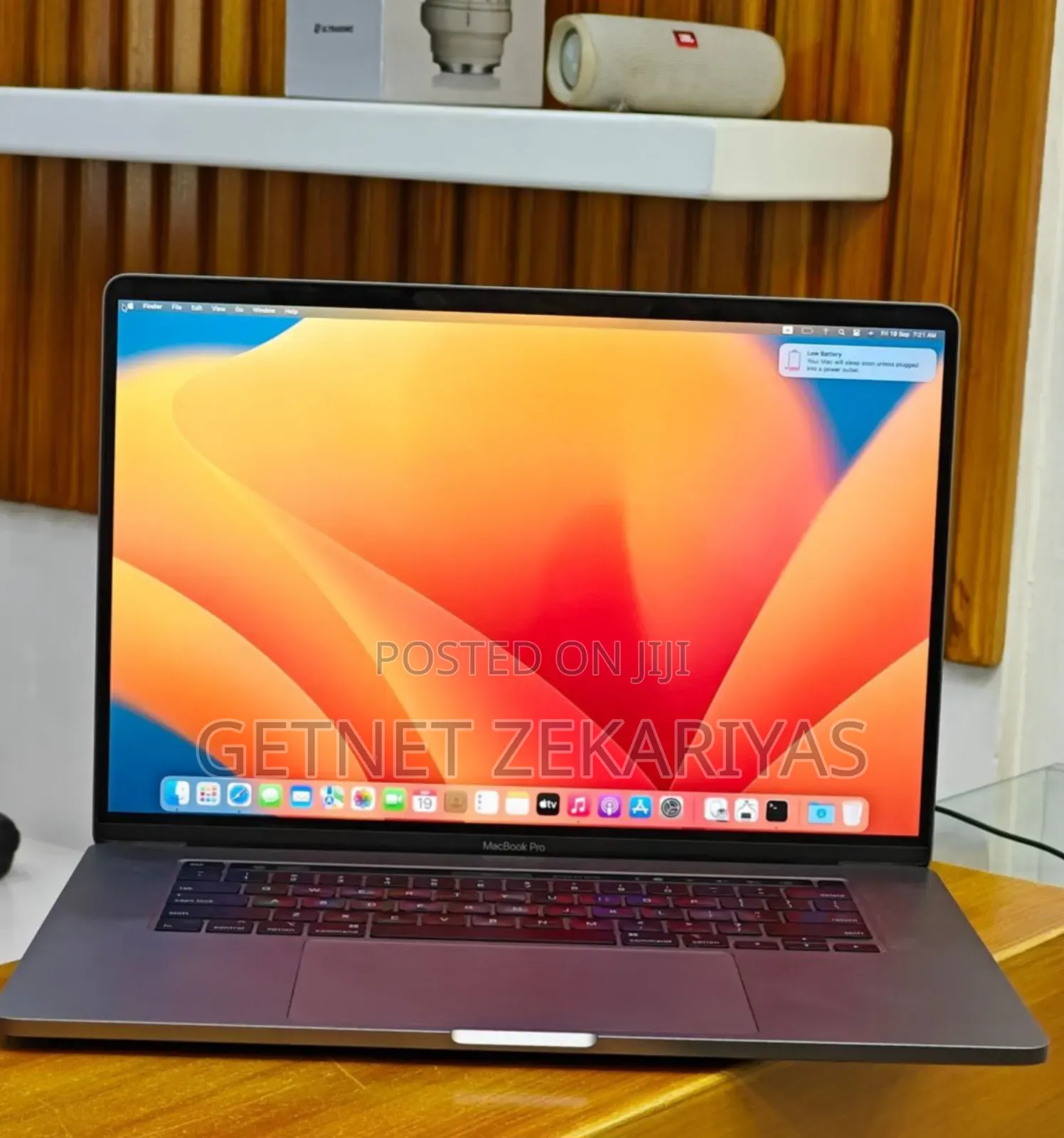 New Laptop Apple MacBook Pro 2019 16GB Intel Core I7 SSD 512GB