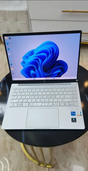 New Laptop HP Pavilion 14 16GB Intel Core I5 SSD 1T