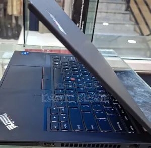 New Laptop Lenovo ThinkPad P1 Gen 3 16GB Intel Core I5 SSD 512GB