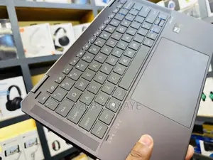 New Laptop HP Spectre X360 15t 16GB Intel Core Ultra 7 SSHD (Hybrid) 1T