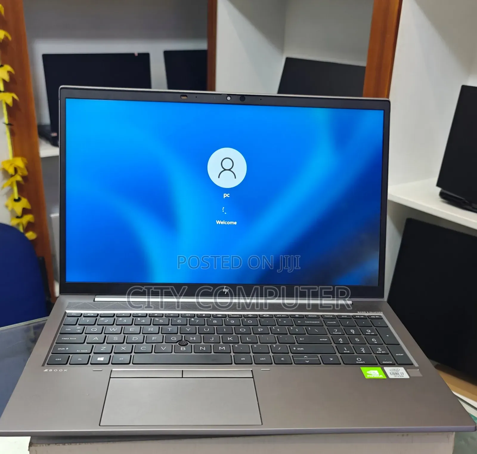 New Laptop HP ZBook Studio 32GB Intel Core I7 SSD 1T