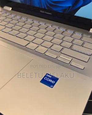 New Laptop Asus 16GB Intel Core I7 SSD 512GB