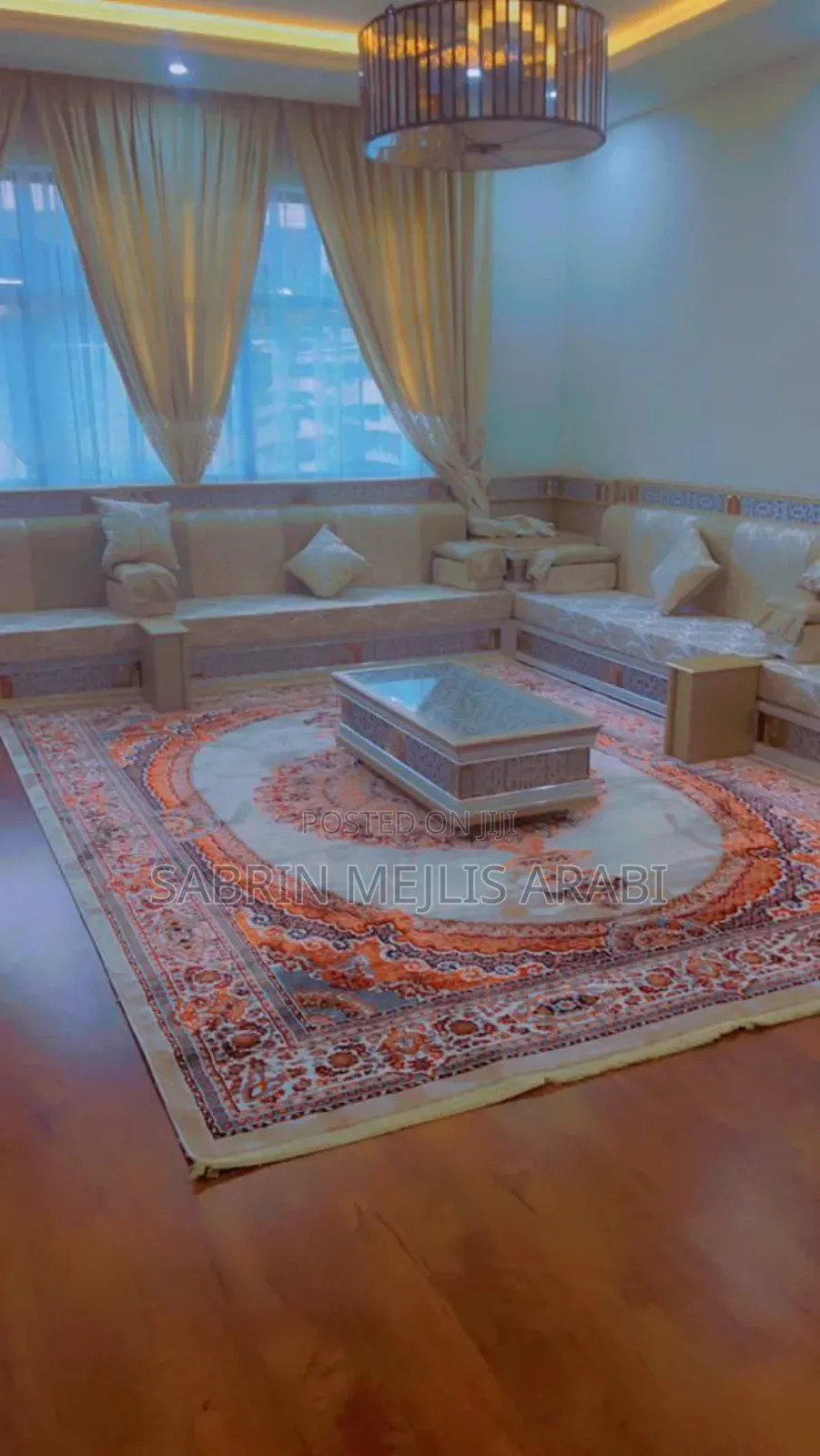 Sabrin Arabian Mejlis With Center Table