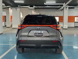 Toyota bZ4X 71.4 kWh AWD 2022 Gray
