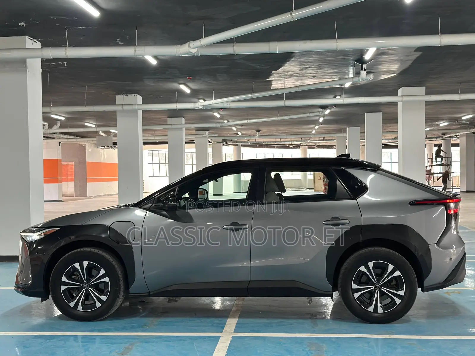 Toyota bZ4X 71.4 kWh AWD 2022 Gray