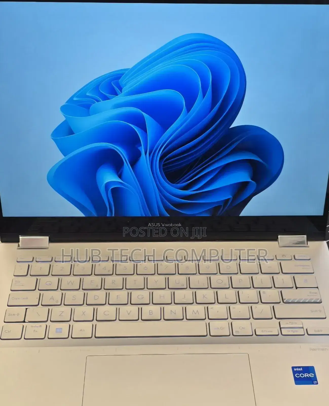 New Laptop Asus VivoBook Pro 17 N705UN 16GB Intel Core I7 SSD 512GB