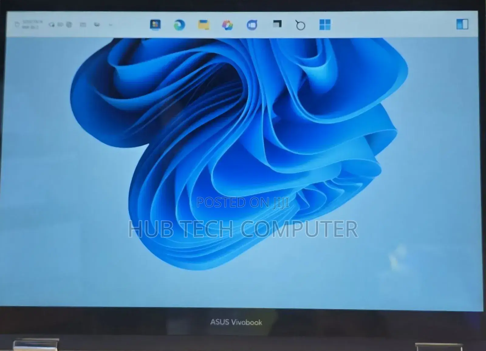 New Laptop Asus VivoBook Pro 17 N705UN 16GB Intel Core I7 SSD 512GB