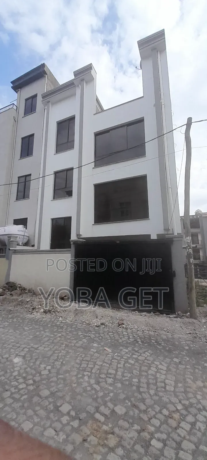 6bdrm House in Yoba, Akaky Kaliti for sale