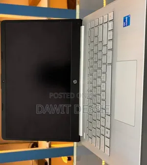 New Laptop HP 8GB Intel Core I5 SSD 512GB