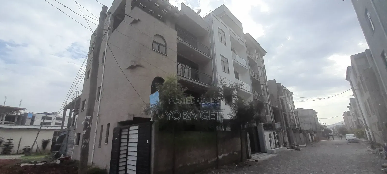 Furnished 8bdrm House in Yoba, Akaky Kaliti for sale