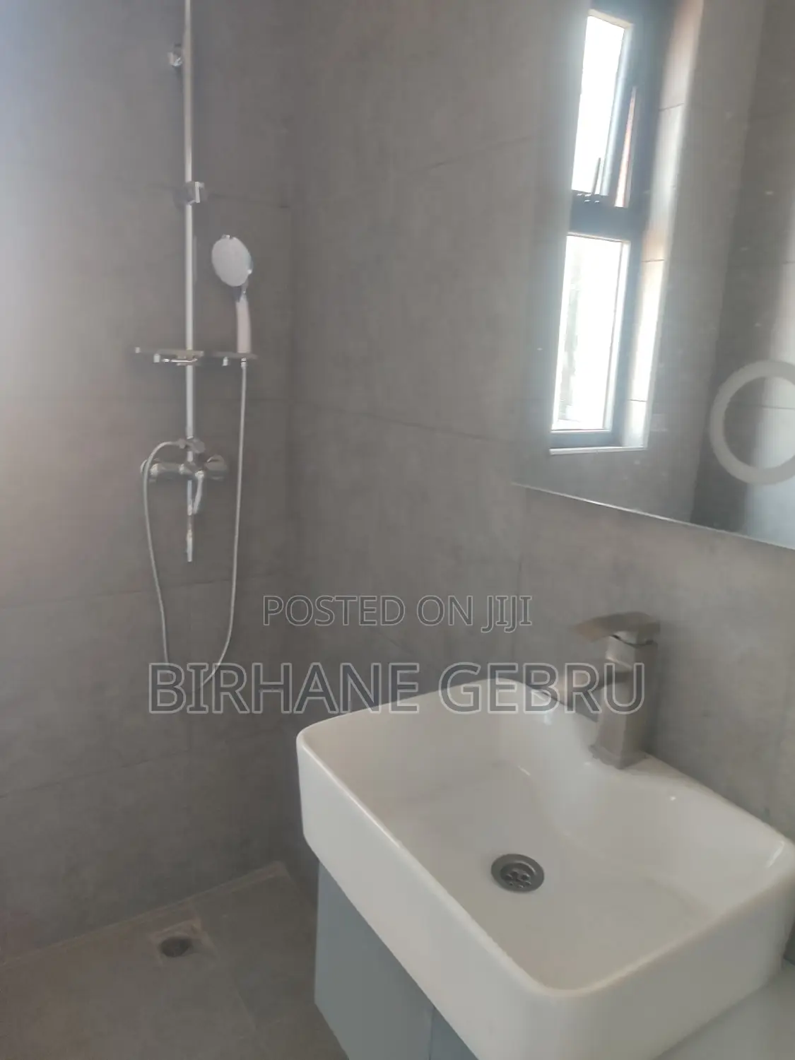 Luxrry Deplex Apartiment for Rent