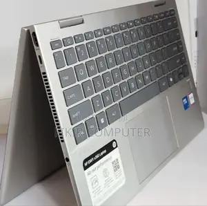 New Laptop HP Envy x360 8GB Intel Core i5 SSD 512GB