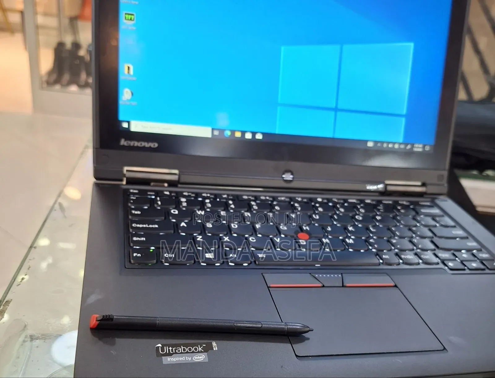 New Laptop Lenovo ThinkPad Yoga 8GB Intel Core I7 SSD 512GB