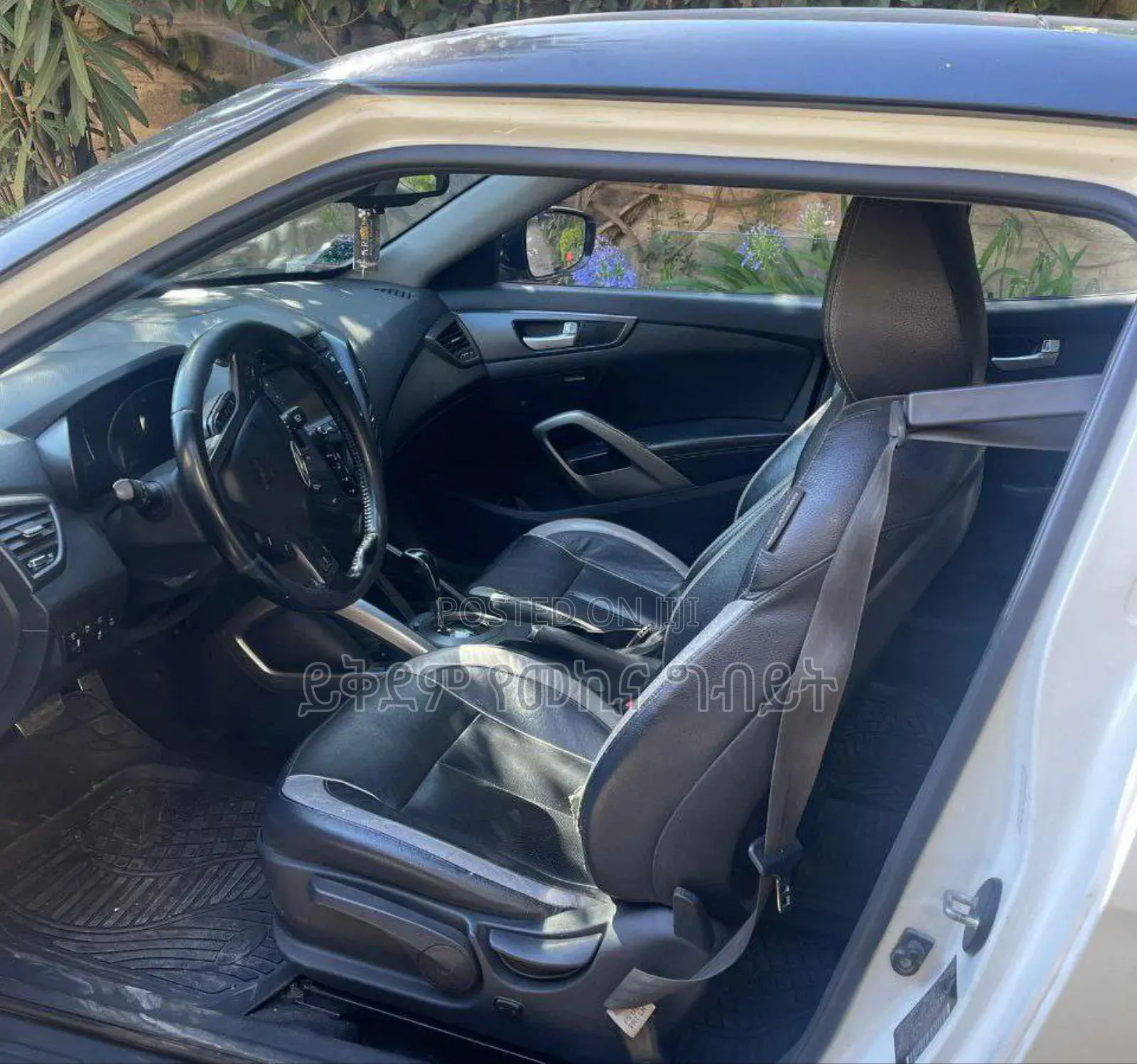 Hyundai Veloster 2015 White