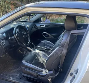 Hyundai Veloster 2015 White