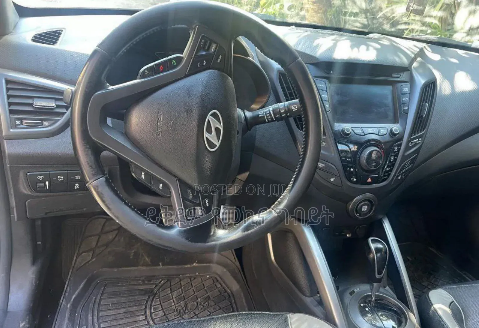 Hyundai Veloster 2015 White