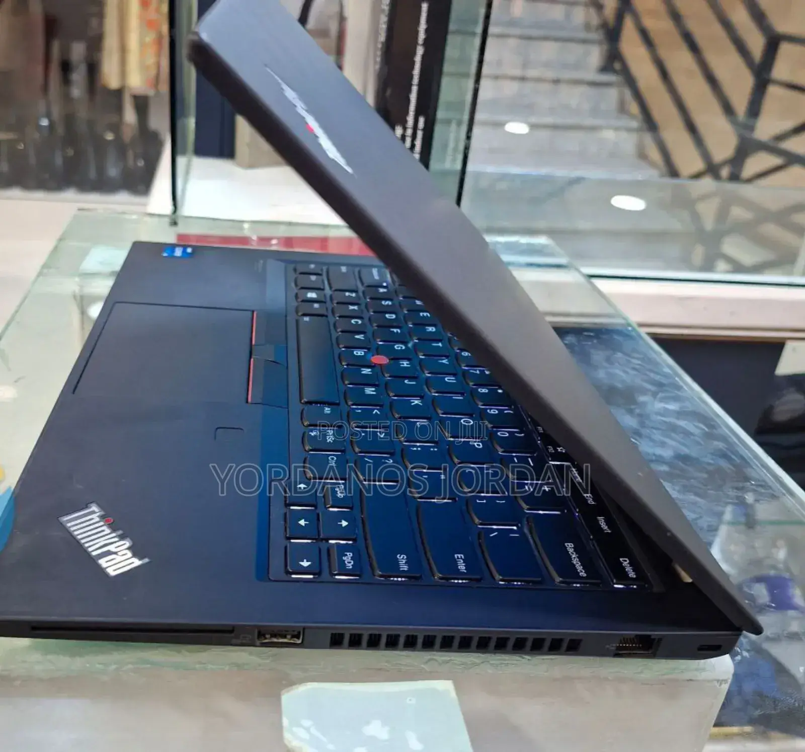 New Laptop Lenovo ThinkPad P1 Gen 3 16GB Intel Core i5 SSD 512GB