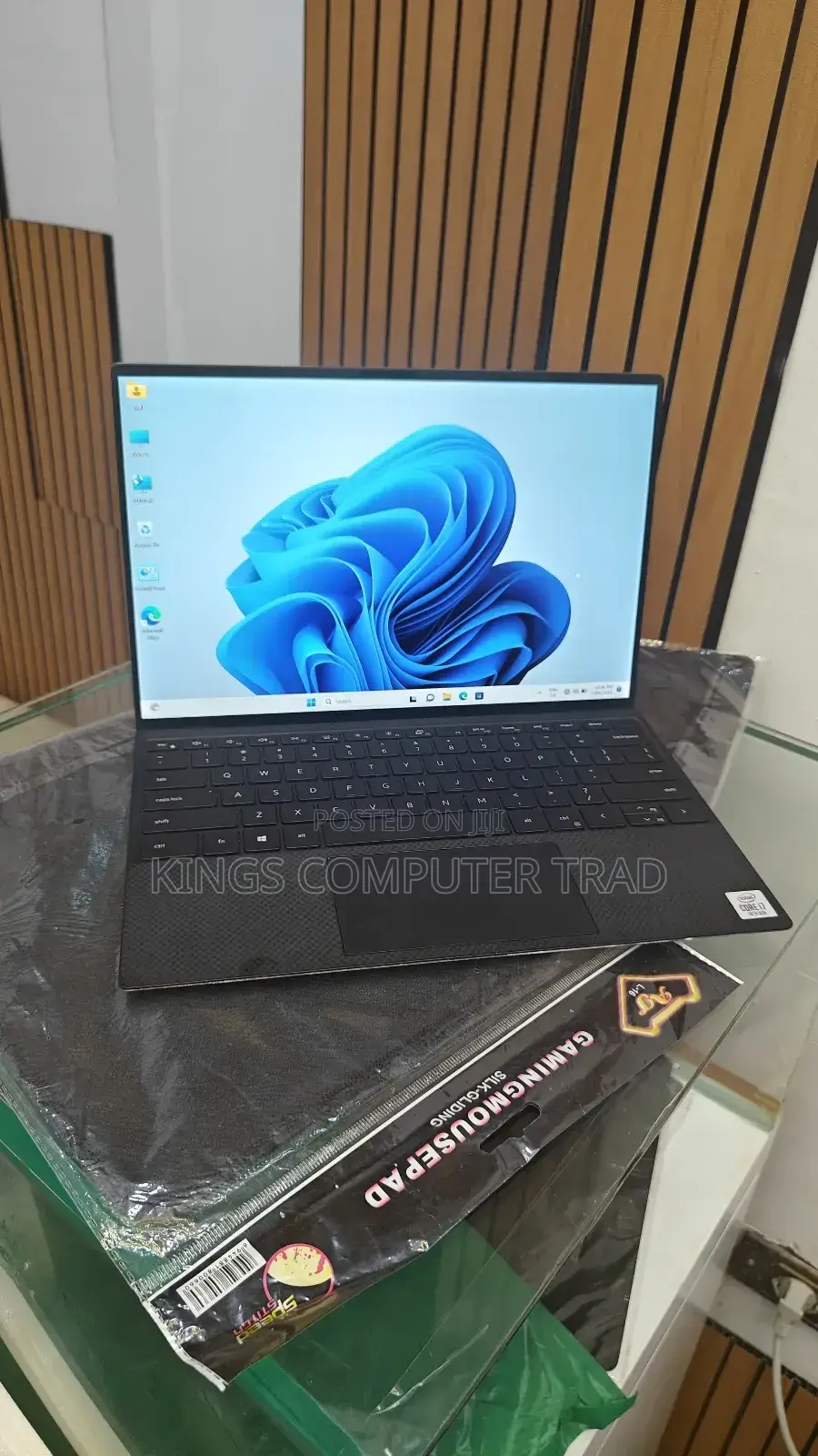 New Laptop Dell XPS 13 16GB Intel Core I7 SSD 512GB