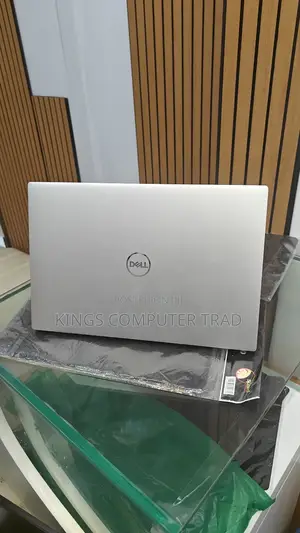 New Laptop Dell XPS 13 16GB Intel Core I7 SSD 512GB