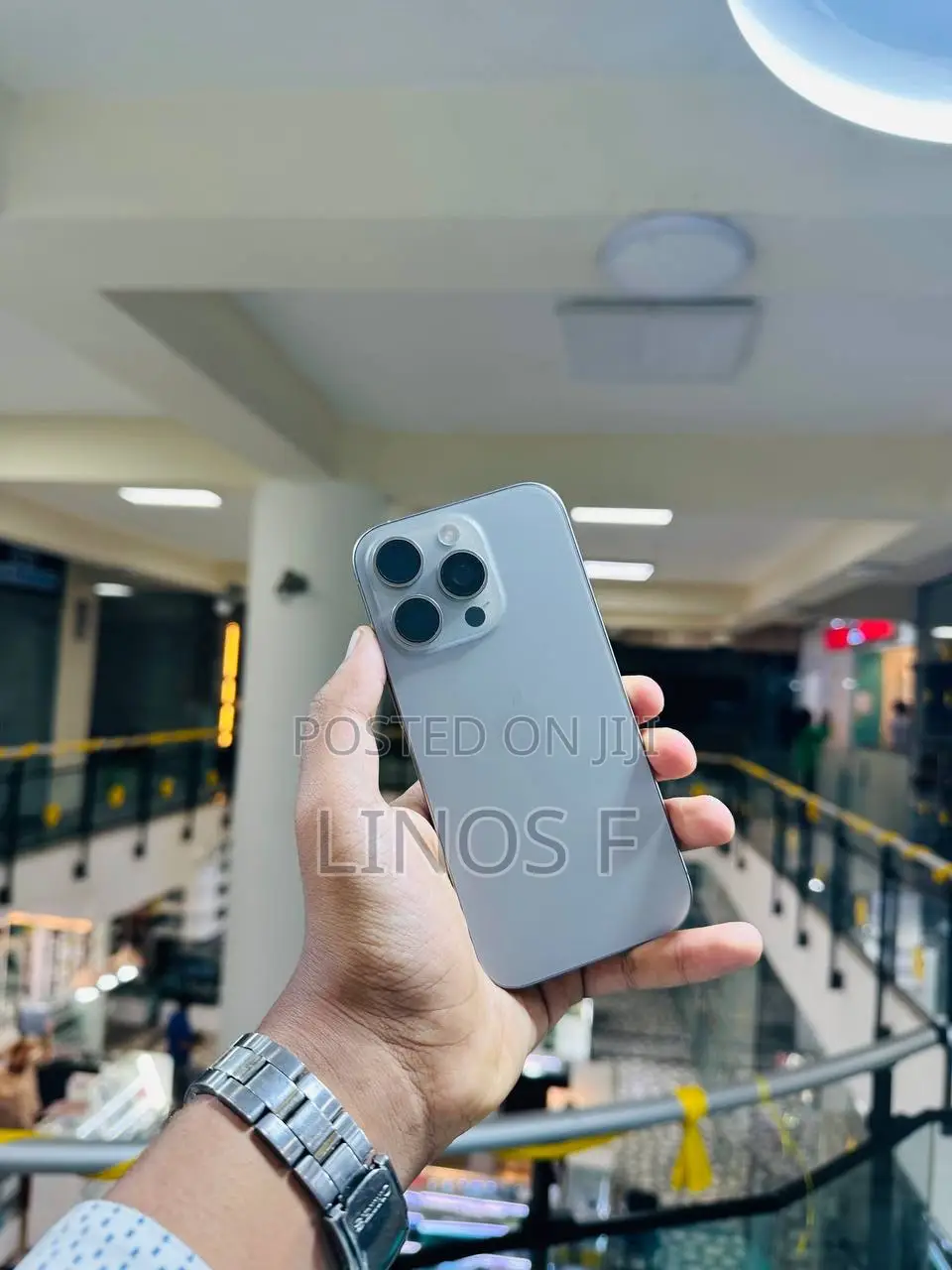 Apple iPhone 16 Pro 128 GB Silver