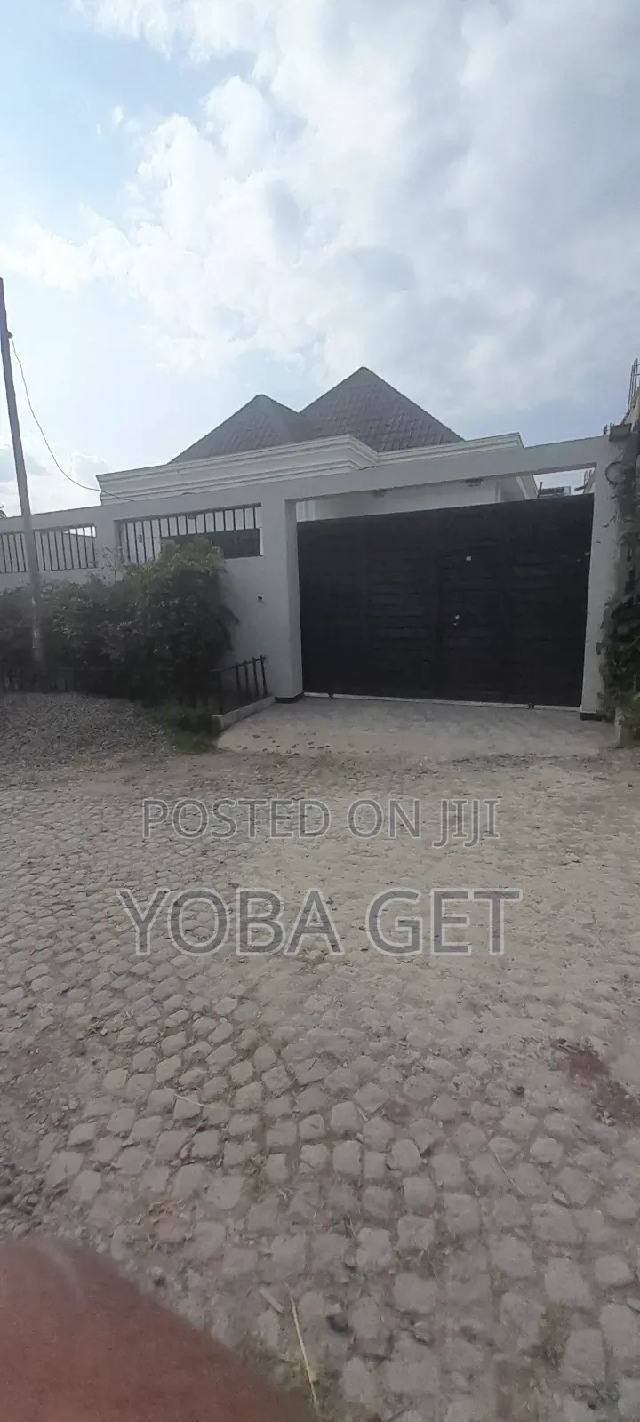 Furnished 5bdrm Villa in አስቸካይ የሚሸጥ ቤት, Akaky Kaliti for sale