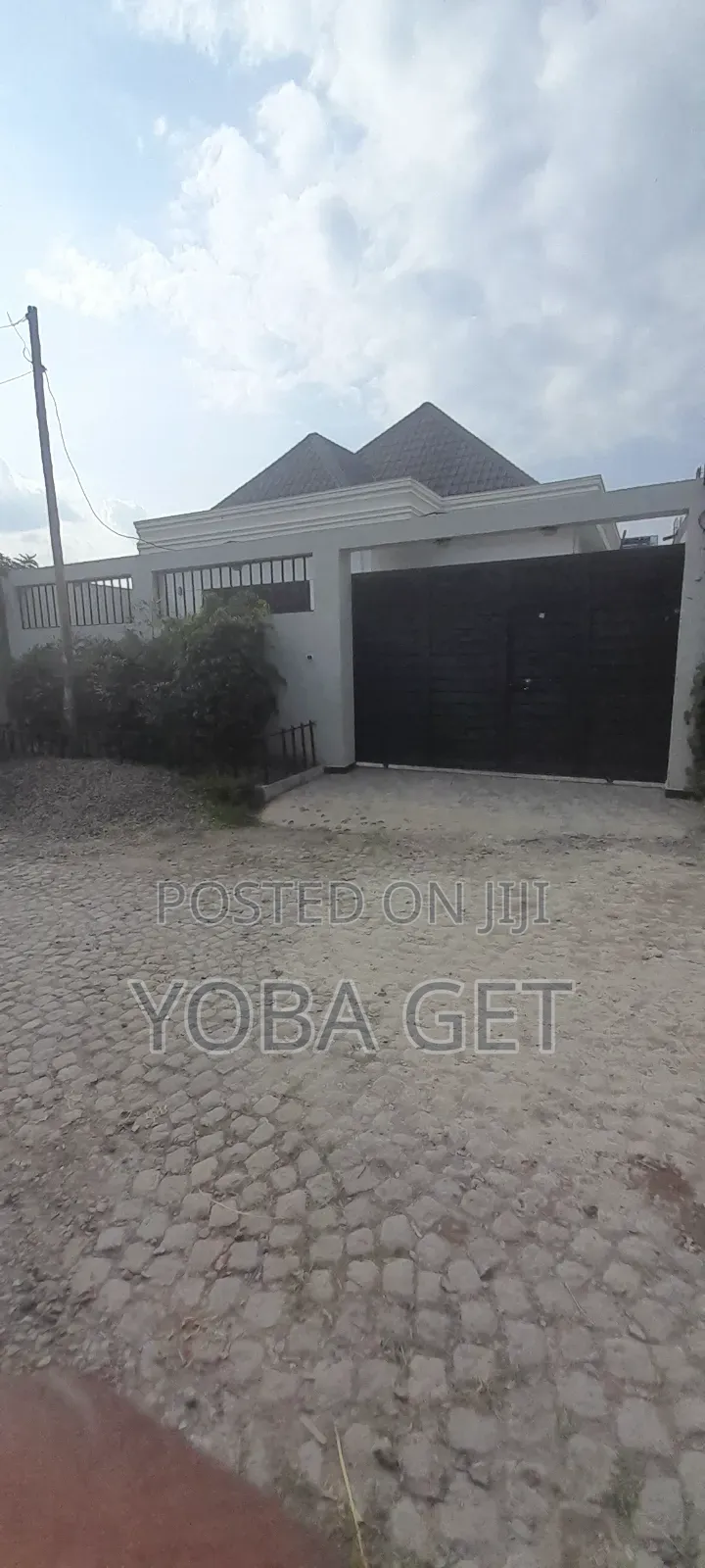 Furnished 5bdrm Villa in አስቸካይ የሚሸጥ ቤት, Akaky Kaliti for sale