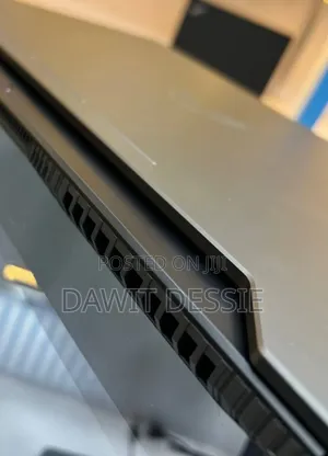 New Laptop Asus 16GB AMD Ryzen 7 SSD 512GB