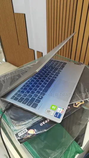 New Laptop Lenovo Ideapad 3 16GB Intel Core I7 SSD 512GB